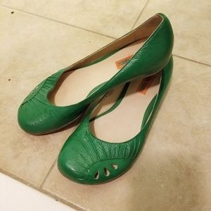 Miz Mooz Green Flats